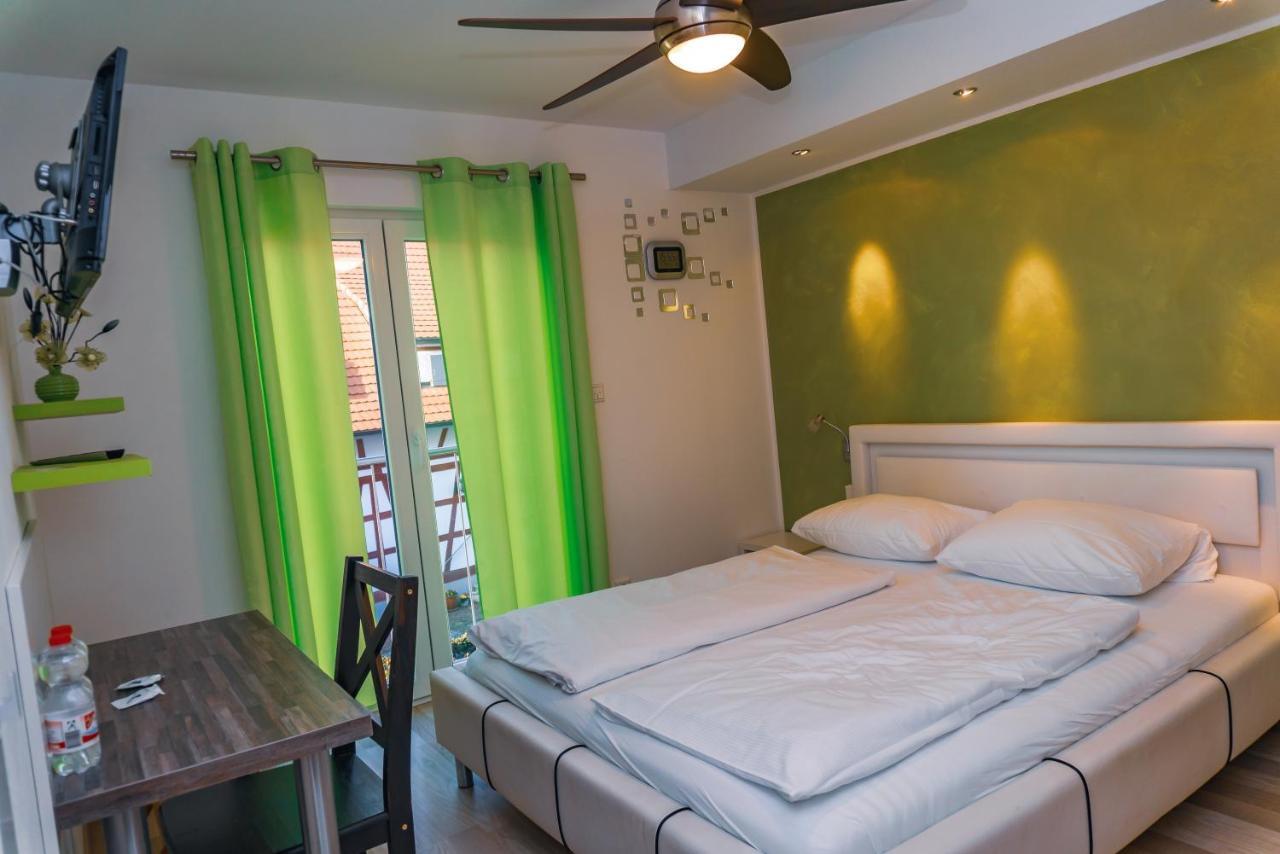 Eisberg Hotel Rust Gastehaus Εξωτερικό φωτογραφία